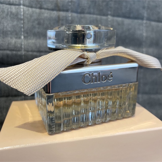 Chloe(クロエ)のChloe クロエ オードパルファム 30ml 香水 コスメ/美容の香水(香水(女性用))の商品写真
