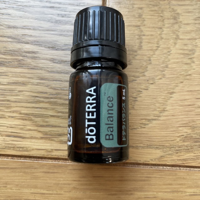 doTERRA(ドテラ)のキラリ即決価格ご提示ください様専用です！doTERRA  バランス5ミリ コスメ/美容のリラクゼーション(アロマオイル)の商品写真