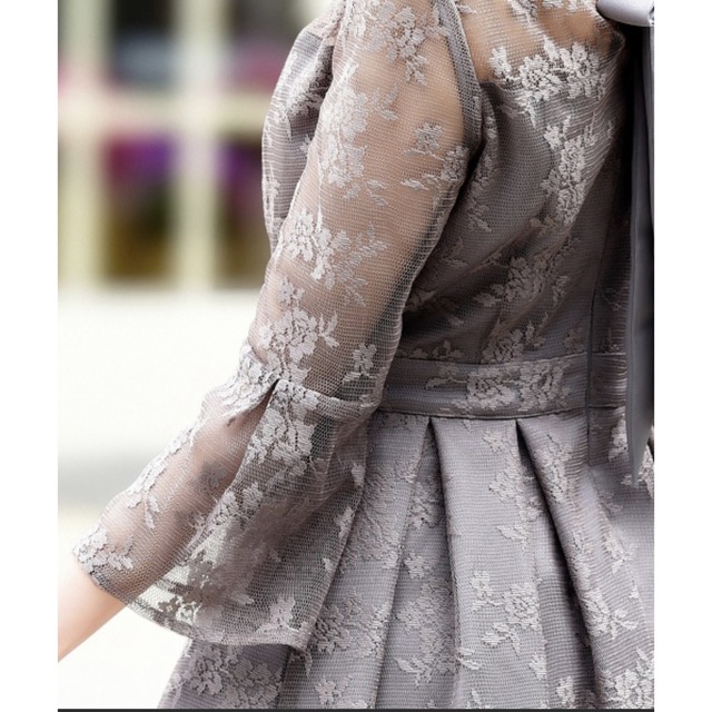 パーティードレス レースワンピース 結婚式 2次会 Sサイズ パープルグレー レディースのフォーマル/ドレス(ミディアムドレス)の商品写真