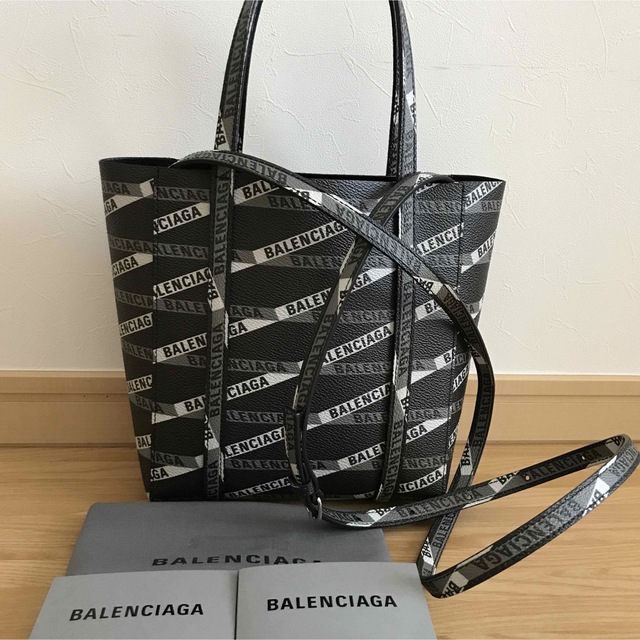 Balenciaga - 新品未使用 バレンシアガ エブリデイ トート XXS 2way