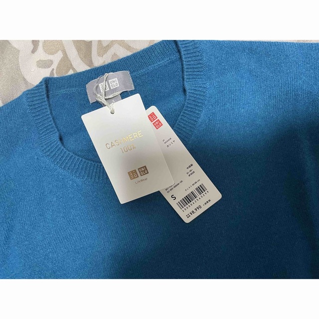 UNIQLO(ユニクロ)のUNIQLO カシミア100% セーター　ブルー レディースのトップス(ニット/セーター)の商品写真