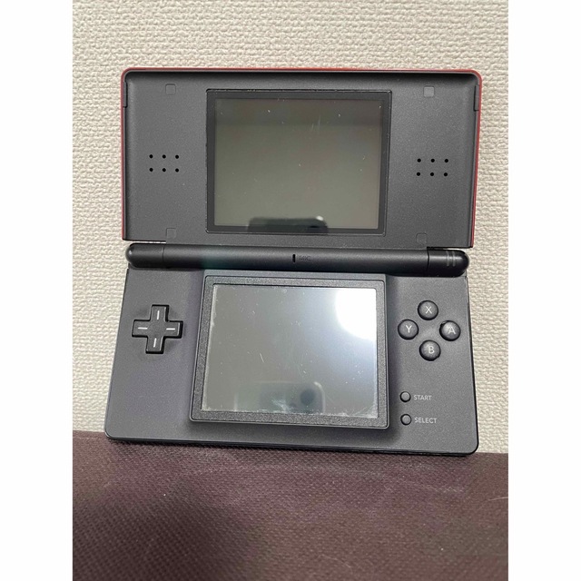 任天堂(ニンテンドウ)の任天堂 DS Lite エンタメ/ホビーのゲームソフト/ゲーム機本体(携帯用ゲーム機本体)の商品写真