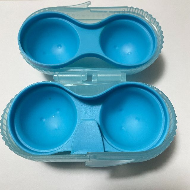 TupperwareBrands(タッパーウェア)の【新品未使用】Tupperware ツインエッグケース（2色セット）送料無料 インテリア/住まい/日用品のキッチン/食器(容器)の商品写真