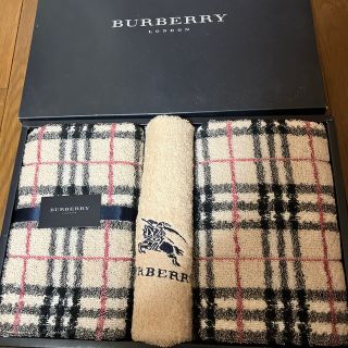 バーバリー(BURBERRY)の箱なし バーバリー Burberry 3枚入り タオルセット 訳あり(タオル/バス用品)