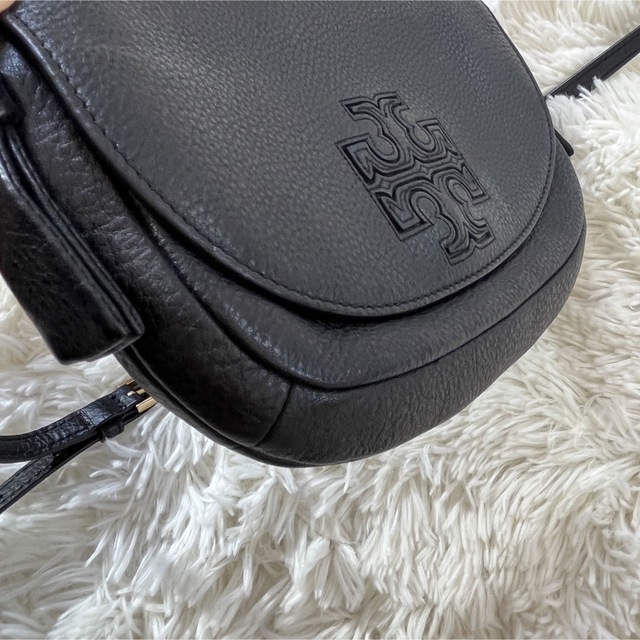 Tory Burch(トリーバーチ)の美品　トリバーチ  斜めがけショルダーバック レディースのバッグ(ショルダーバッグ)の商品写真