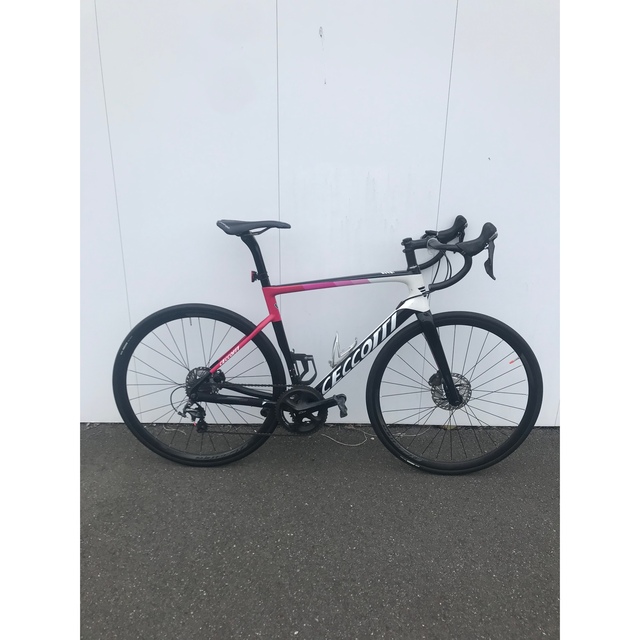 激安の CECCOTTI フルカーボン 油圧DISC 自転車本体 激安の CECCOTTI フルカーボン 油圧DISC 自転車本体