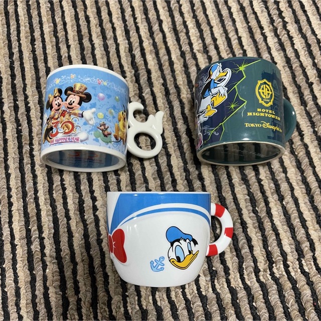 Disney(ディズニー)のディズニーマグカップセット エンタメ/ホビーのおもちゃ/ぬいぐるみ(キャラクターグッズ)の商品写真