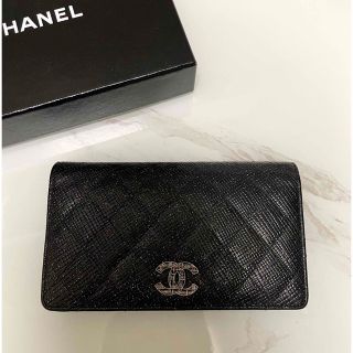 シャネル(CHANEL)の日本未入荷！CHANEL マトラッセキャビアスキン二つ折り財布 (財布)