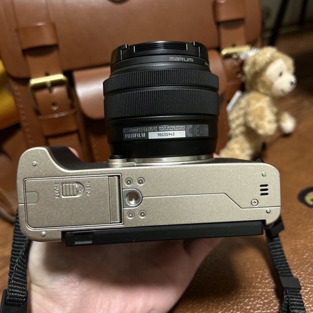 富士フイルム(フジフイルム)のFUJIFILM X-T200 カメラ箱無し スマホ/家電/カメラのカメラ(ミラーレス一眼)の商品写真