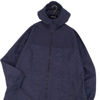 美品 ルイヴィトン LOUIS VUITTON コート ライトウェイトコート ナイロン モノグラム ジップアップ メンズ アウター 48(S相当) ネイビー 美品 ルイヴィトン LOUIS VUITTON コート ライトウェイトコート ナイロン モノグラム ジップアップ メンズ アウター 48(S相当) ネイビー