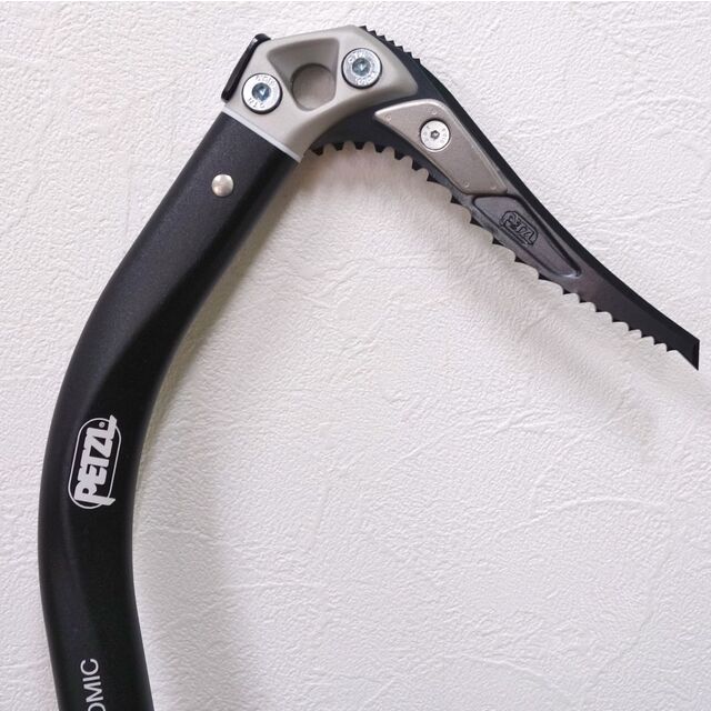 未使用 ペツル PETZL NOMIC ノミック U021AA00 アイスアックス ピッケル アックス クライミング アウトドア