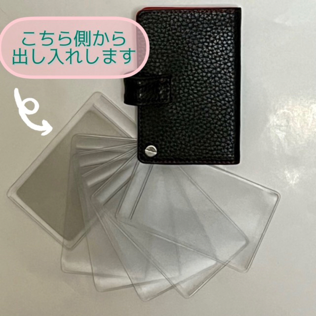 Artisan&Artist(アルティザンアンドアーティスト)の【未使用品】ARTISAN&ARTIST 回転式透明カードケース　男女兼用PVC エンタメ/ホビーのトレーディングカード(カードサプライ/アクセサリ)の商品写真