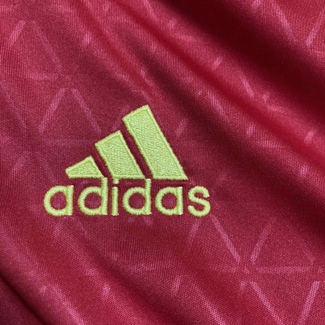 adidas(アディダス)のスペイン代表 ユニフォーム上下セット プラクティスシャツ 練習着 スポーツ/アウトドアのサッカー/フットサル(ウェア)の商品写真