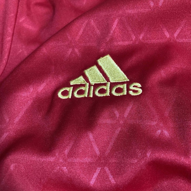 adidas(アディダス)のスペイン代表 ユニフォーム上下セット プラクティスシャツ 練習着 スポーツ/アウトドアのサッカー/フットサル(ウェア)の商品写真