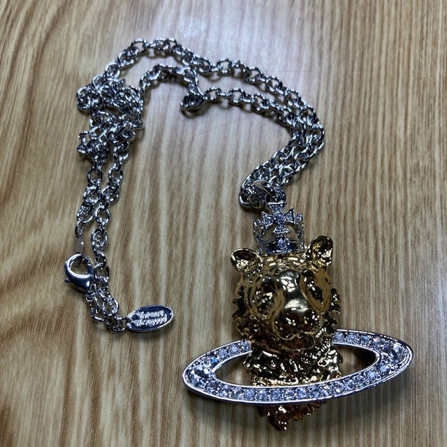 vivienne westwood ネックレス レディースのアクセサリー(ネックレス)の商品写真