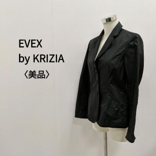 エヴェックスバイクリツィア(EVEX by KRIZIA)の美品 EVEX by KRIZIA ストライプ柄テーラードジャケット ブラック(テーラードジャケット)