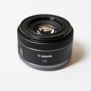 Canon RF 50mm f1.8 STM レンズ(レンズ(単焦点))