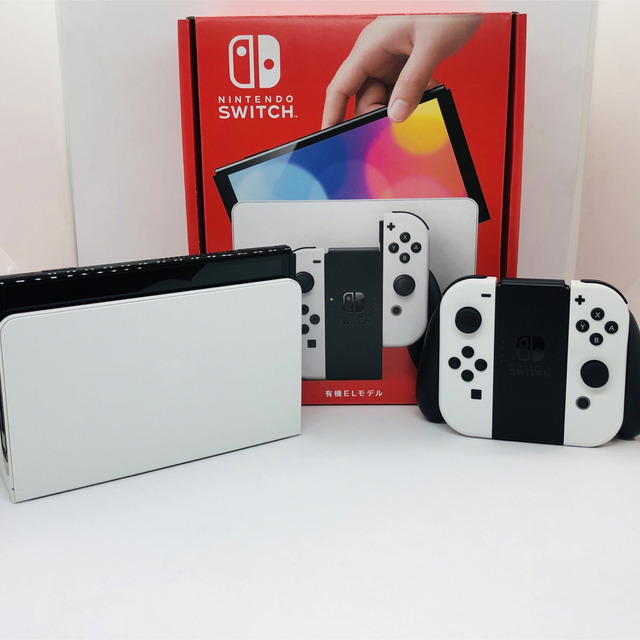 Nintendo Switch(ニンテンドースイッチ)の有機ELモデル Switch本体セット（ホワイト） エンタメ/ホビーのゲームソフト/ゲーム機本体(家庭用ゲーム機本体)の商品写真