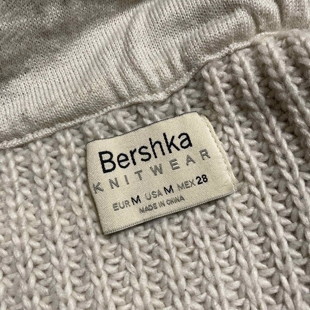 Bershka(ベルシュカ)の可愛い★Bershka    ファーベスト レディースのトップス(ベスト/ジレ)の商品写真