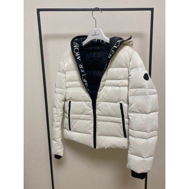 今年人気のブランド品や MONCLER - タロン THARON MONCLER