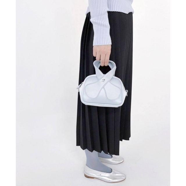 COURREGESクレージュ　SATIN LOOP BAGUETTE BAG