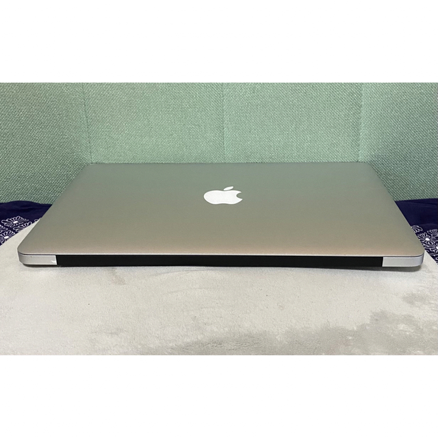 MacBook Air 13inch i5 8GB 128GB 2015