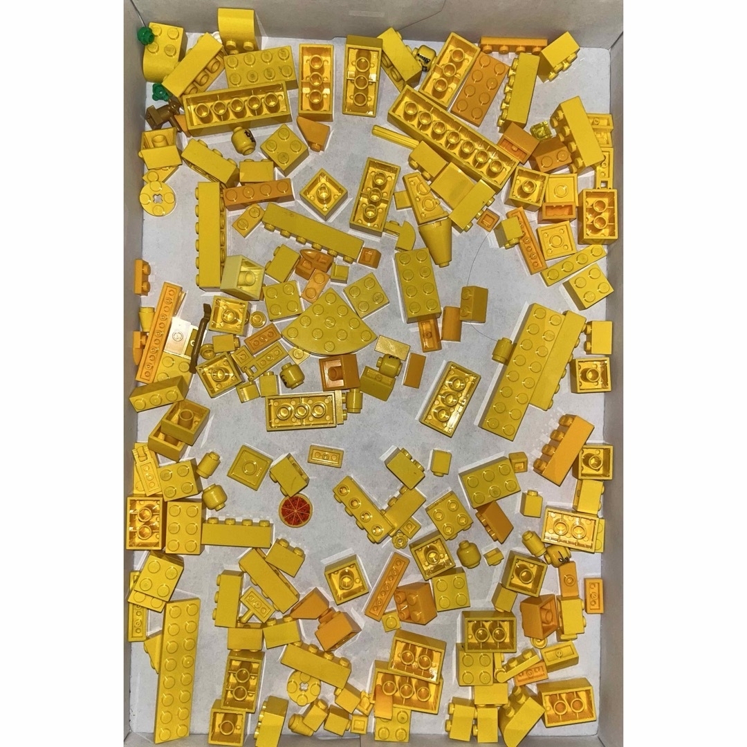 Lego(レゴ)のLEGOまとめ売り　約2㌔分 キッズ/ベビー/マタニティのおもちゃ(知育玩具)の商品写真