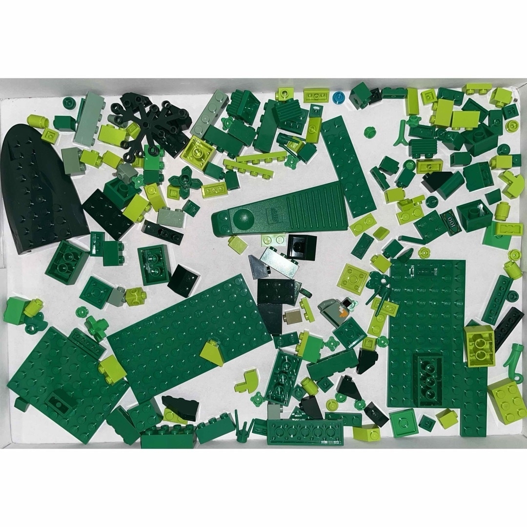 Lego(レゴ)のLEGOまとめ売り　約2㌔分 キッズ/ベビー/マタニティのおもちゃ(知育玩具)の商品写真