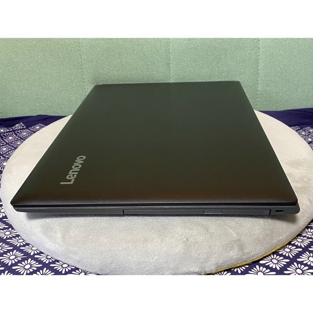 Lenovo(レノボ)のLenovo Ideapad330 i3 8GB 240GB SSD 第7世代 スマホ/家電/カメラのPC/タブレット(ノートPC)の商品写真