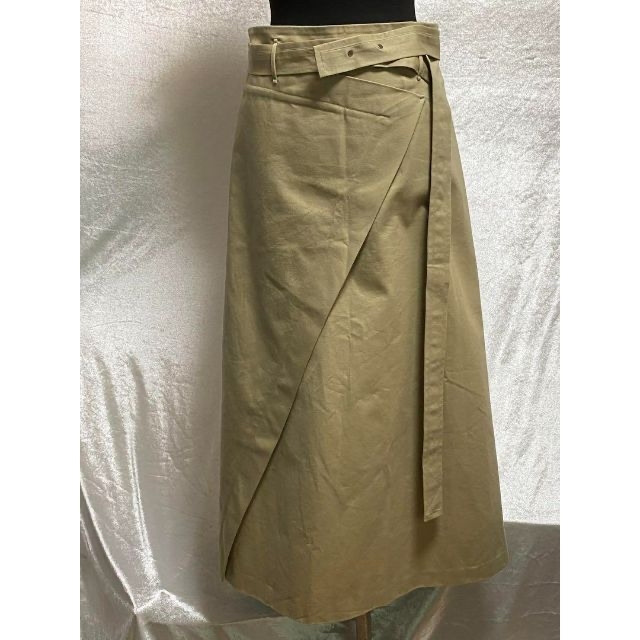 ATON(エイトン)のATON エイトン　ベージュロングスカート　綿100%　サイズM レディースのスカート(ロングスカート)の商品写真