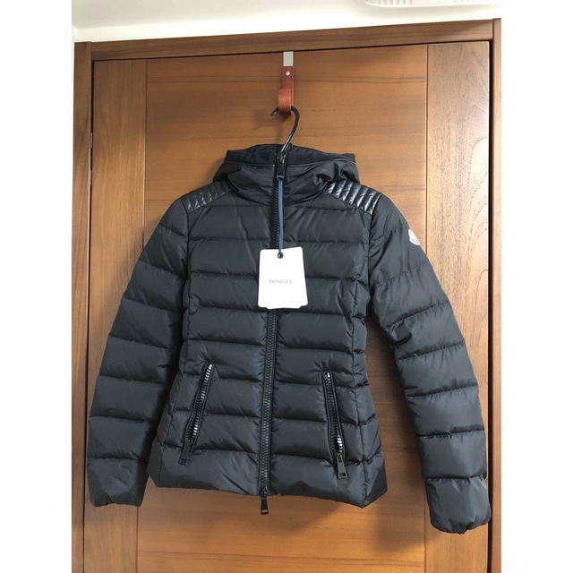 美品　モンクレール　tetras 00 黒　肩レザー　moncler