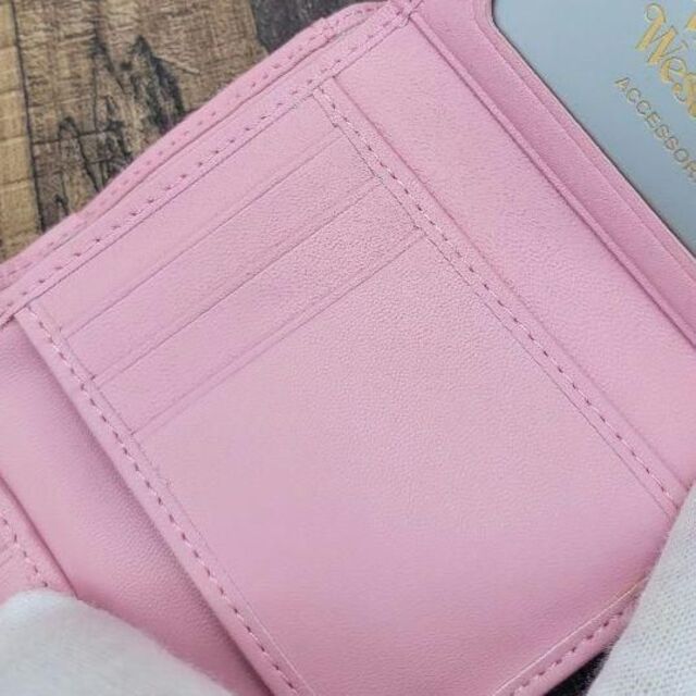 ✨新品 翌日発送✨ヴィヴィアンウエストウッド 三つ折り財布箱変形 13VV106