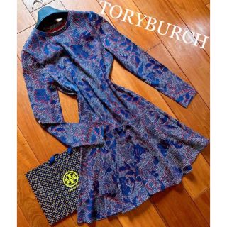 トリーバーチ(Tory Burch)の美品トリーバーチ　ワンピース　ネイビーレッド　花柄　TORYBURCH 海外S(ひざ丈ワンピース)