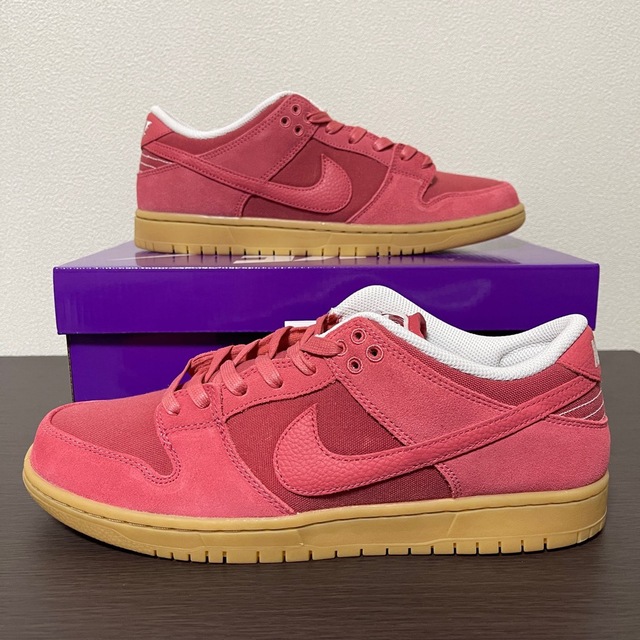 新品！NIKE SB DUNK LOW ADOBE Pink Gum