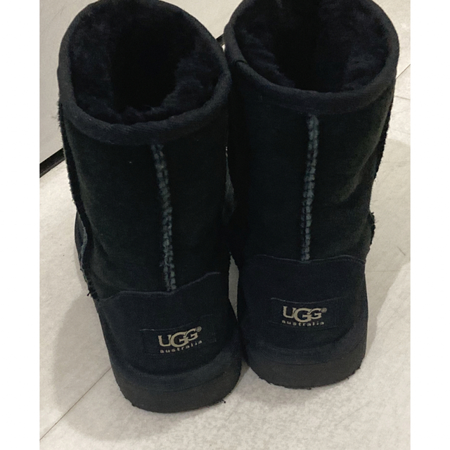 UGG(アグ)の美品　UGG(キッズ) キッズ/ベビー/マタニティのキッズ靴/シューズ(15cm~)(ブーツ)の商品写真