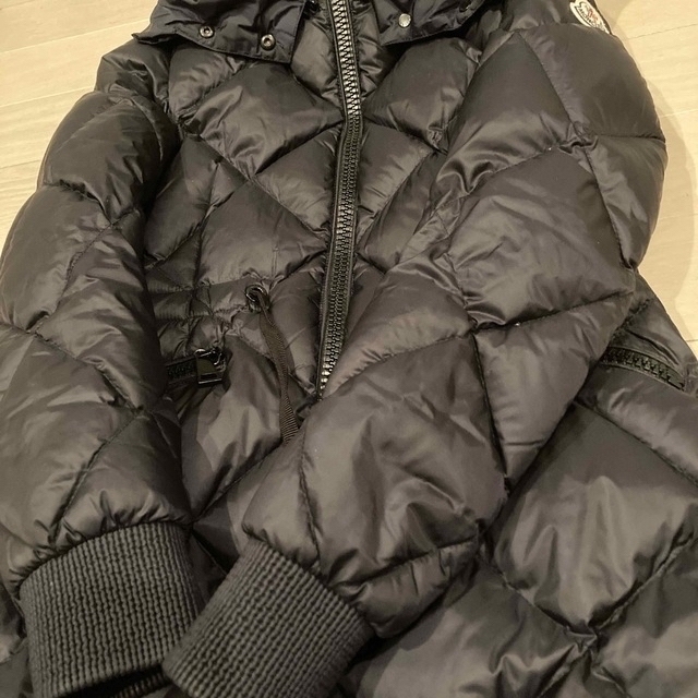 MONCLER(モンクレール)のキュウスケ様　専用 レディースのジャケット/アウター(ダウンジャケット)の商品写真