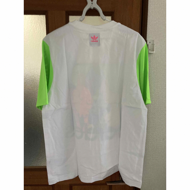 adidas(アディダス)の新品　Tee x Jeremy Scott adidas コラボTシャツ メンズのトップス(Tシャツ/カットソー(半袖/袖なし))の商品写真