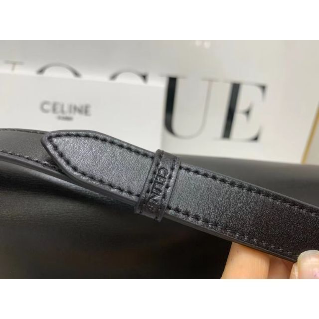 CELINEミディアム トリオンフベルトトリオンフキャンバス &カーフ