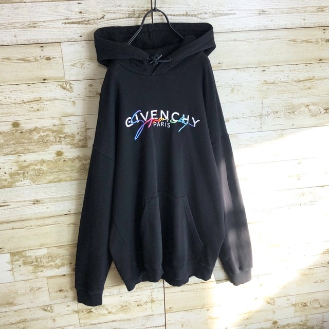 GIVENCHY(ジバンシィ)のGIVENCY ジバンシー レインボー 立体刺繍 ロゴ入り メンズのトップス(パーカー)の商品写真