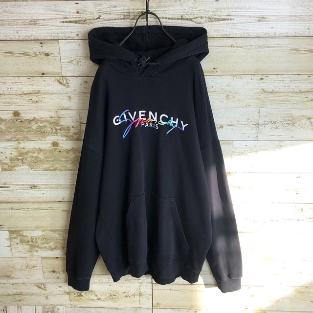 GIVENCY ジバンシー レインボー 立体刺繍 ロゴ入り