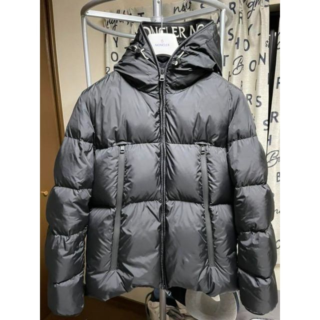 無料配達 MONCLER - MONCLER モンクレール モンクラー MONTCLAR ダウン
