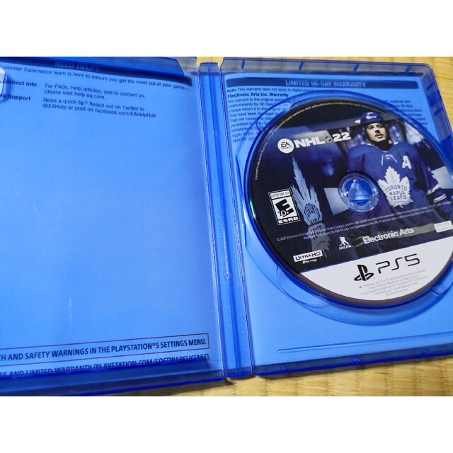 PS5 北米版 NHL22 EA SPORTS