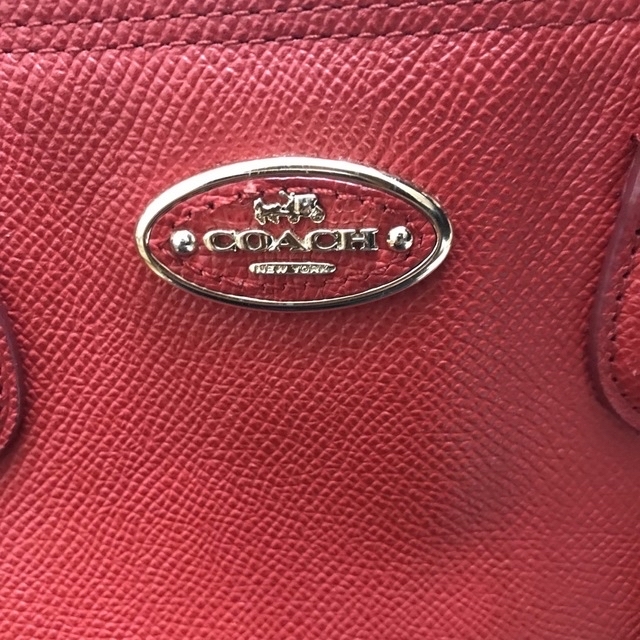 COACH(コーチ)のコーチ coach ハンドショルダー2wayバッグ　赤　レッド レディースのバッグ(ハンドバッグ)の商品写真