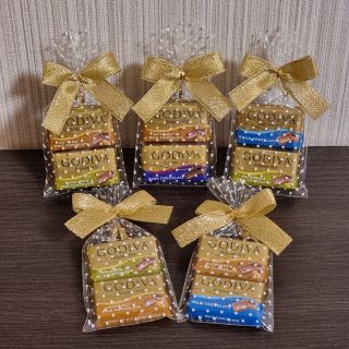 大人気 ヒトツブカンロ グミッツェル 6種各2個(12個)の通販|ラクマ
