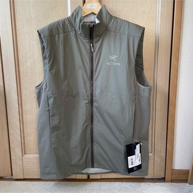 ARC'TERYX - 【美品】Arc'teryx atom lt vestの通販 by パリス's shop