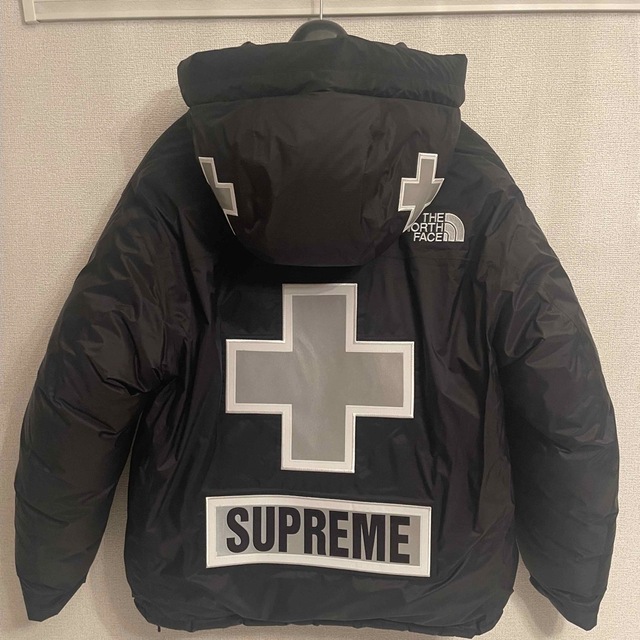 Supreme(シュプリーム)の新品タグ付 M NORTHFACE supreme バルトロ サミットシリーズ  メンズのジャケット/アウター(ダウンジャケット)の商品写真