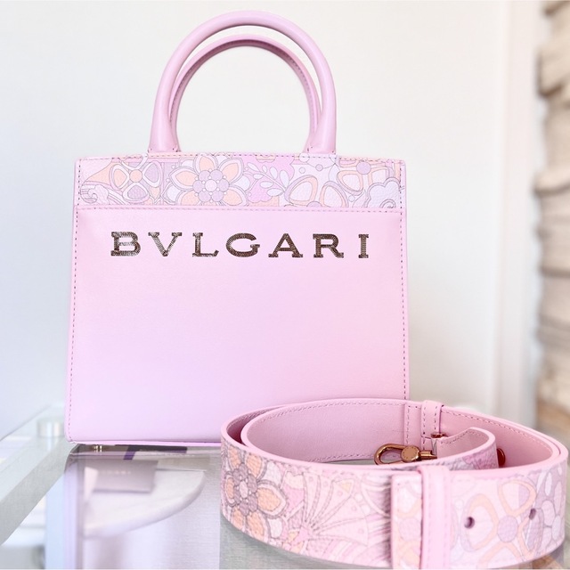 【新品未使用】BVLGARI トートバッグ&ショルダー　ブルガリ　ロゴ　春　桜