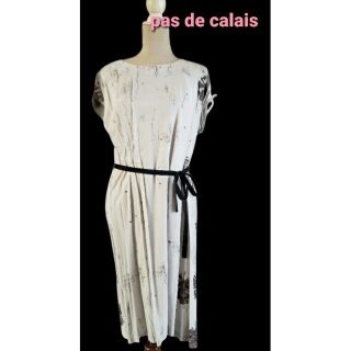 パドカレ(pas de calais)の大変美品　パドカレ　雰囲気あるORIENTALなワンピース(ひざ丈ワンピース)