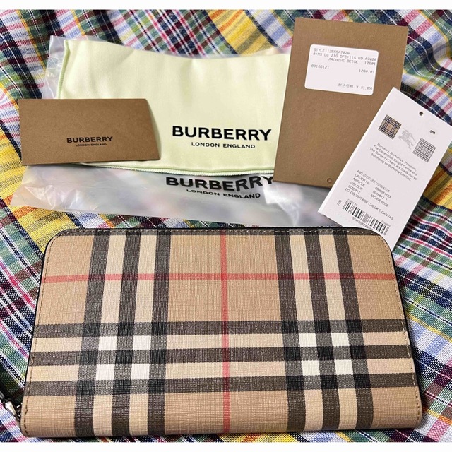 BURBERRY(バーバリー)の【正規品】BURBERRY バーバリー　アーカイブベージュウォレット　長財布 メンズのファッション小物(長財布)の商品写真