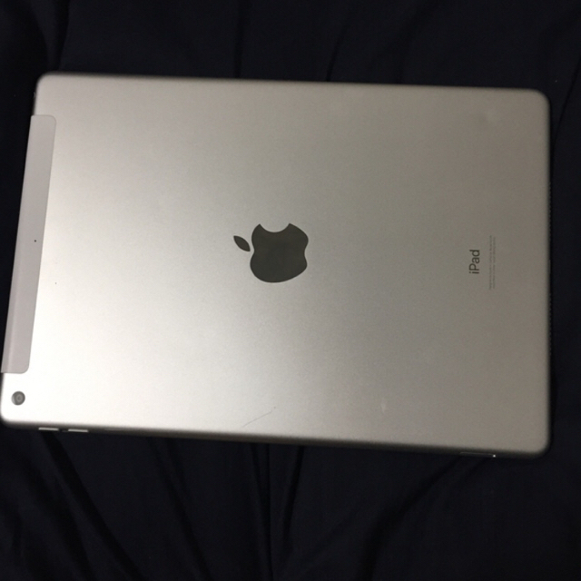 新品本物保証 Apple - ipad 第8世代 32GB cellularの通販 by たこ's